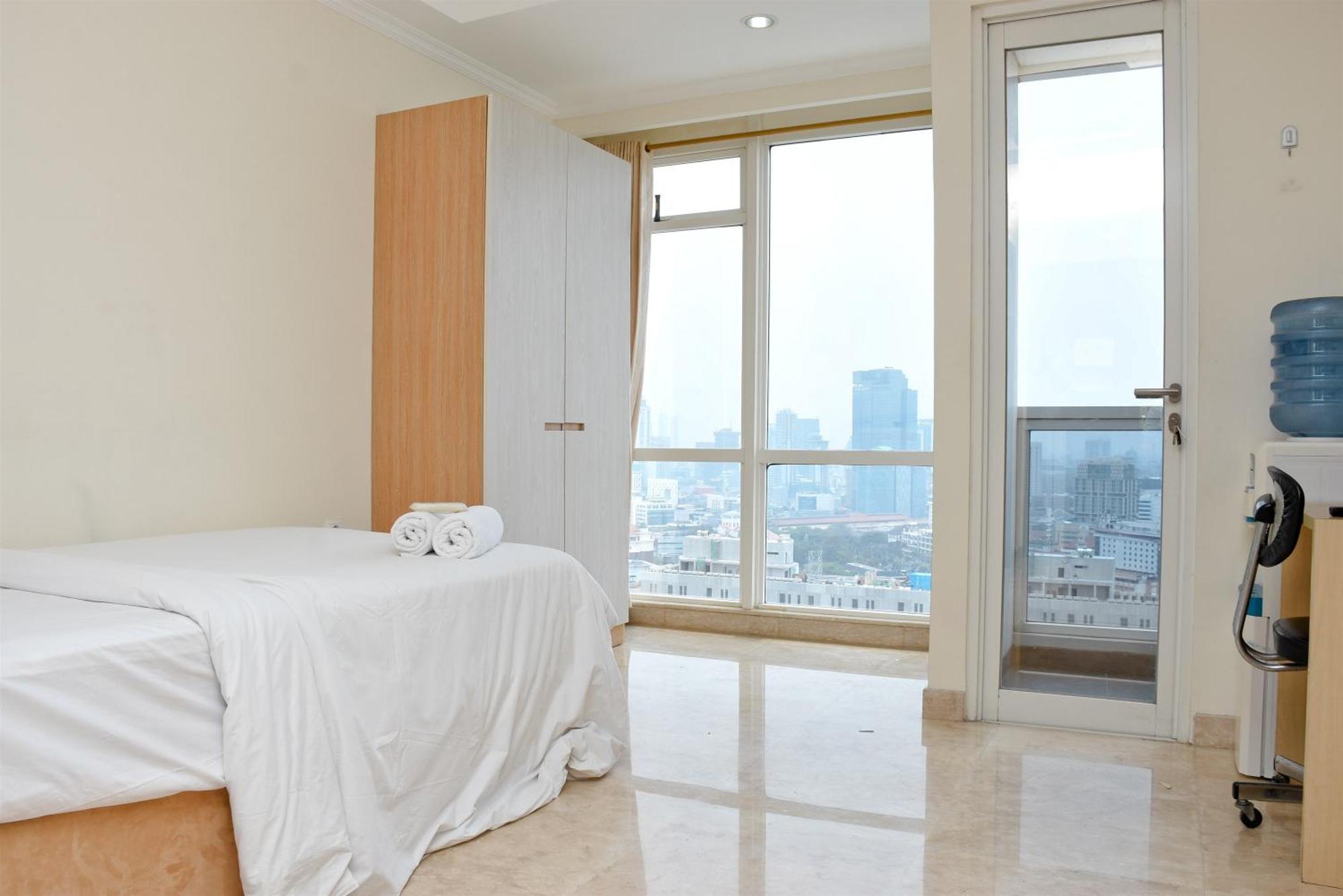 Stunning And Comfy At Menteng Park By Travelio Apartemen *