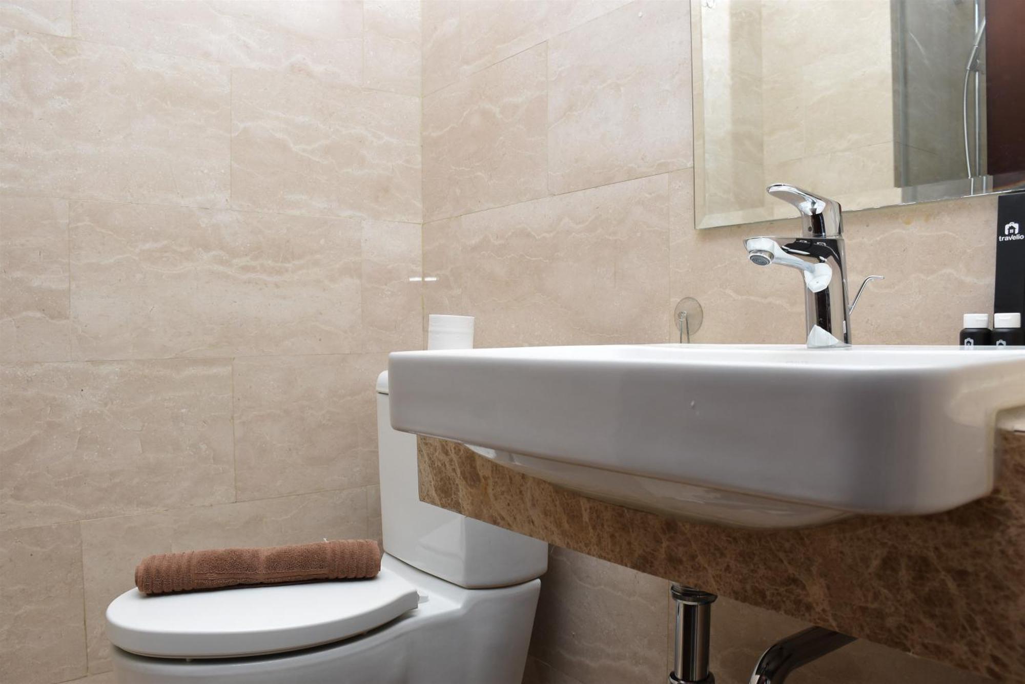 Stunning And Comfy At Menteng Park By Travelio Jakarta